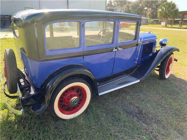 Plymouth sedan 1931 image number 26