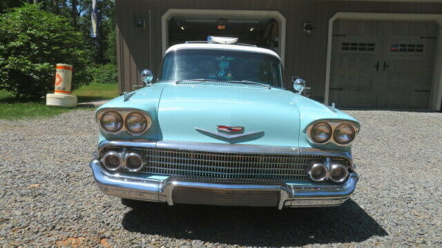 Chevrolet Brookwood 1958 image number 1