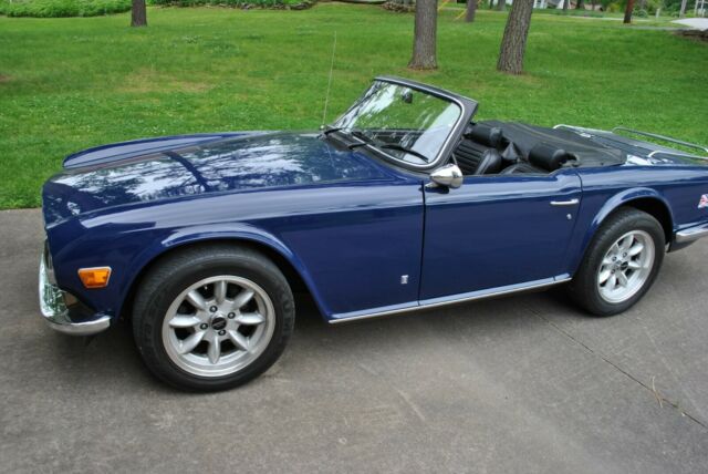 Triumph TR-6 1973 image number 0