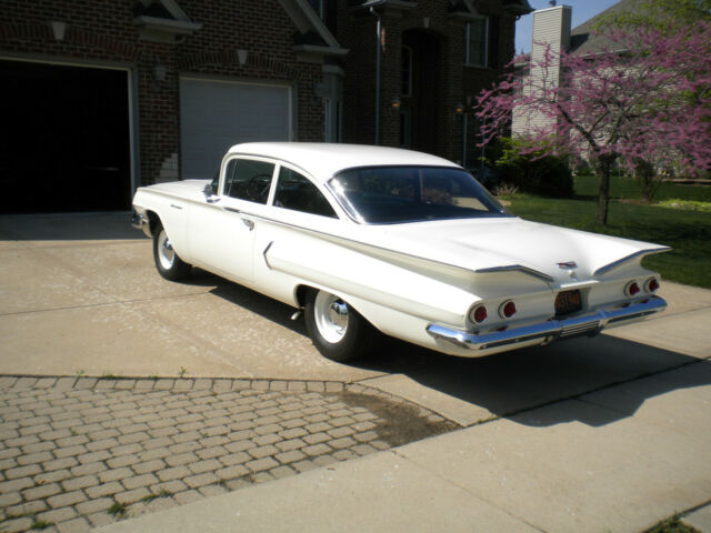 Chevrolet Biscayne 1960 image number 19