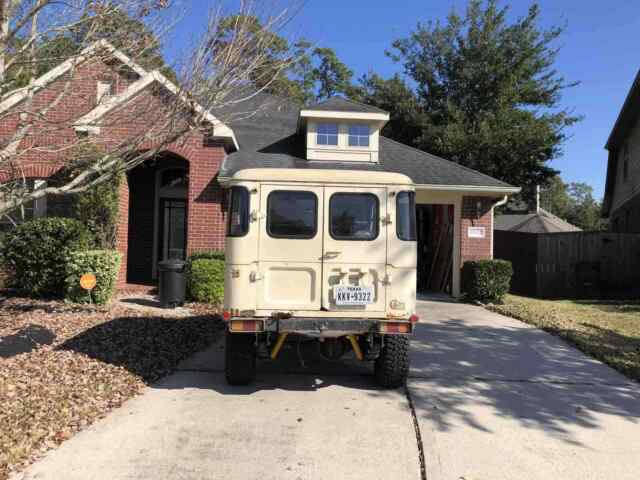 Toyota Land Cruiser 1976 image number 15