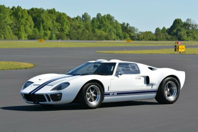 Superformance GT 40 MK I 1965 image number 11