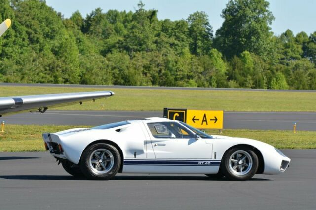 Superformance GT 40 MK I 1965 image number 29