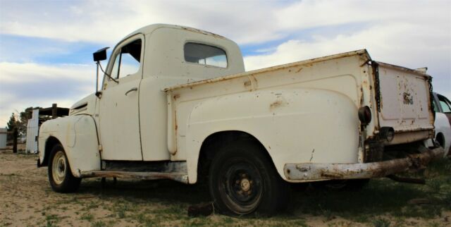 Ford F1 1950 image number 1