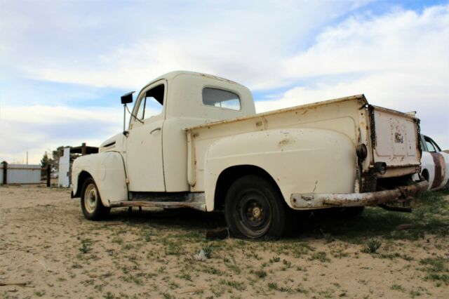 Ford F1 1950 image number 2