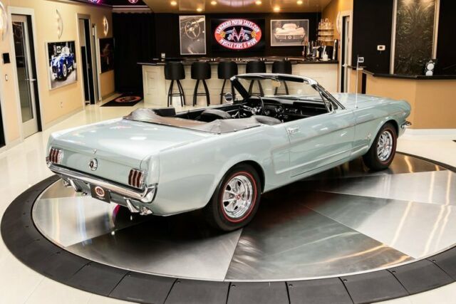 Ford Mustang 1964 image number 13