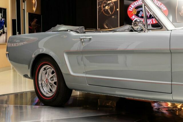 Ford Mustang 1964 image number 22