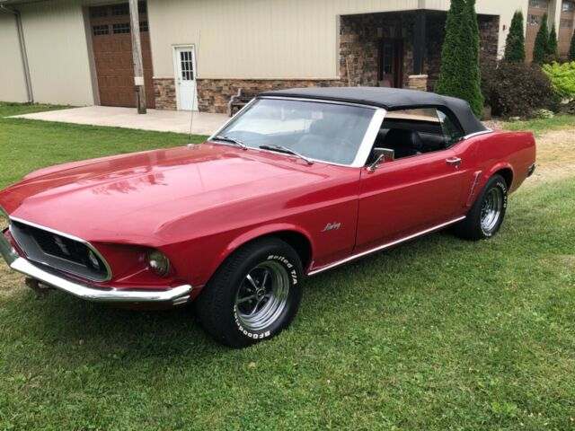 Ford Mustang 1969 image number 2