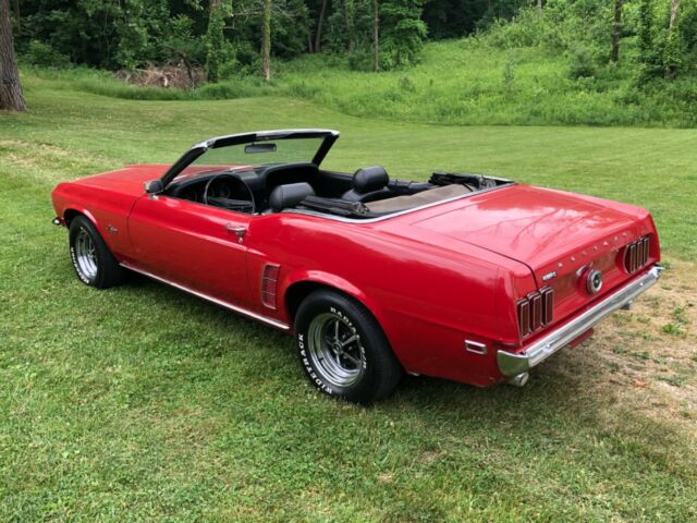 Ford Mustang 1969 image number 33