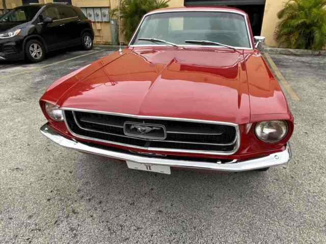 Ford Mustang 1967 image number 1