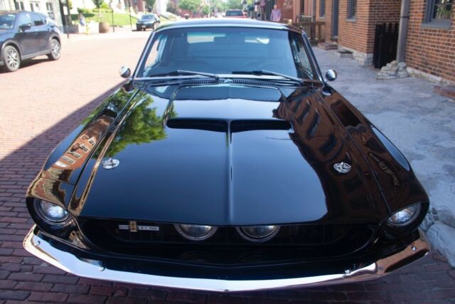 Ford Mustang 1967 image number 1