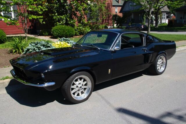 Ford Mustang 1967 image number 15