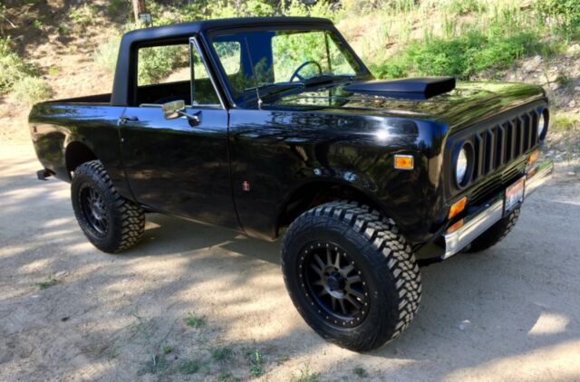 International Harvester Scout 1977 image number 2