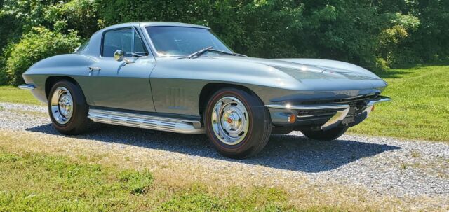 Chevrolet Corvette 1967 image number 22