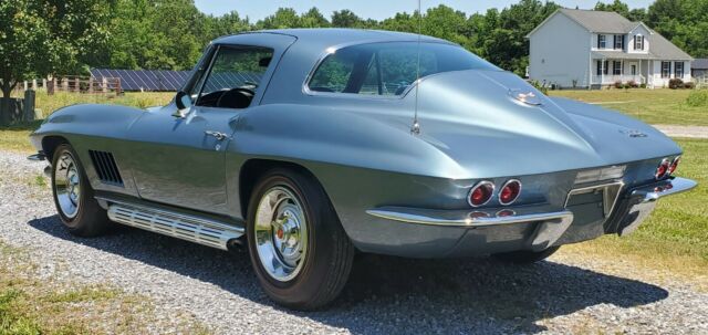 Chevrolet Corvette 1967 image number 8