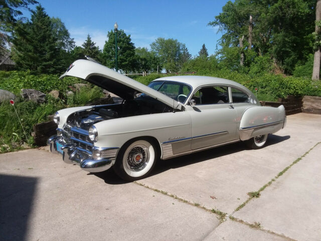 Cadillac Series 62 1949 image number 21