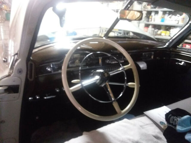 Cadillac Series 62 1949 image number 28