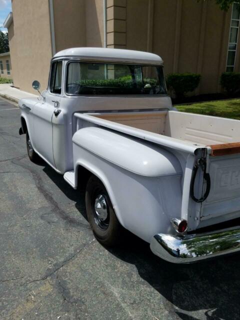 Chevrolet 3100 1957 image number 2