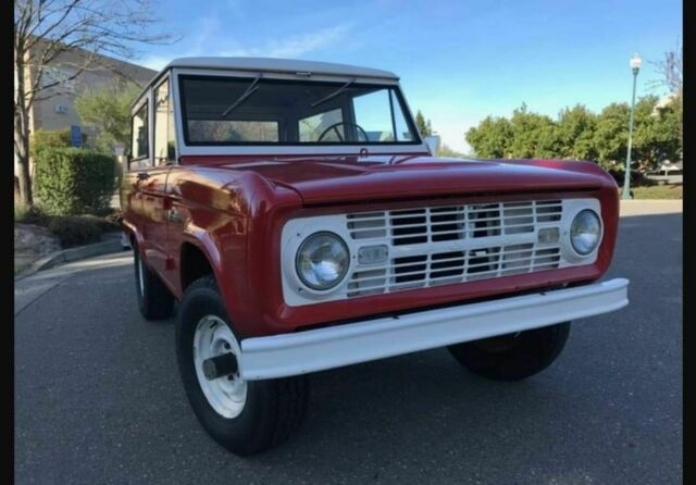 Ford Bronco 1966 image number 14