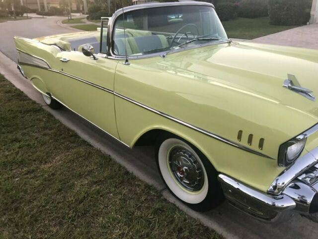 Chevrolet Bel-Air Convertible 1957 image number 28