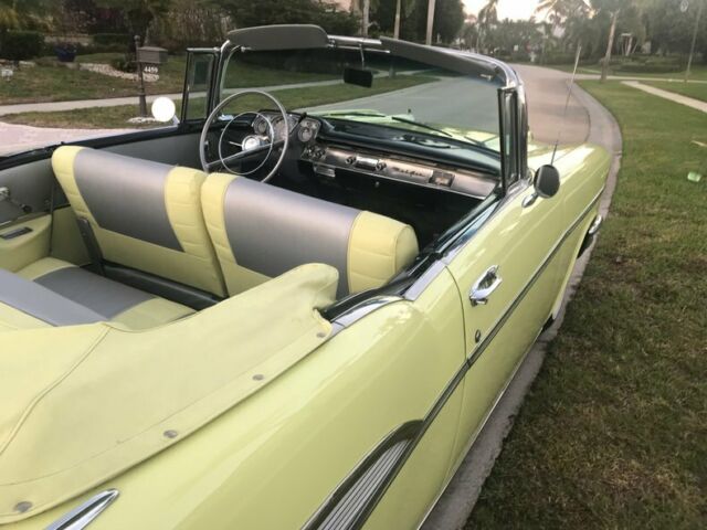 Chevrolet Bel-Air Convertible 1957 image number 30