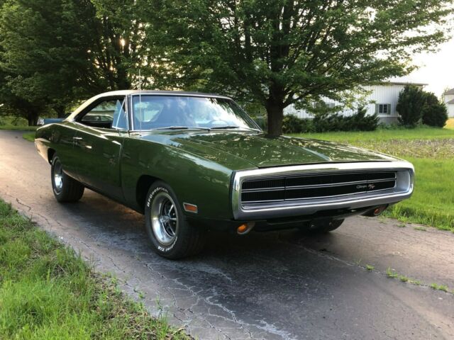 Dodge Charger 1970 image number 29