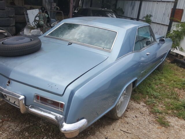 Buick Riviera 1964 image number 16