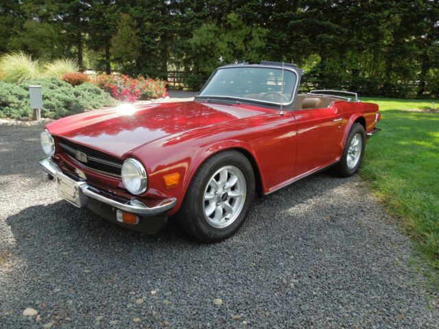 Triumph Stag 1975 image number 0