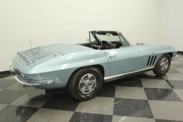 Chevrolet Corvette 1966 image number 14