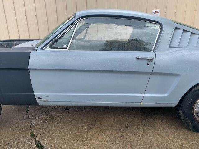 Ford Mustang 1965 image number 5