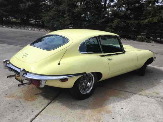 Jaguar E Type 4.2 1969 image number 40