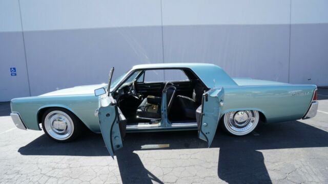 Lincoln Continental 1963 image number 11