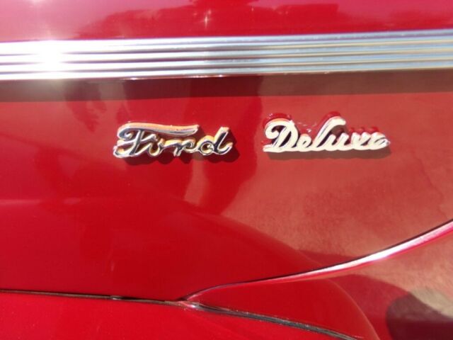 Ford Deluxe Sedan 1940 image number 34