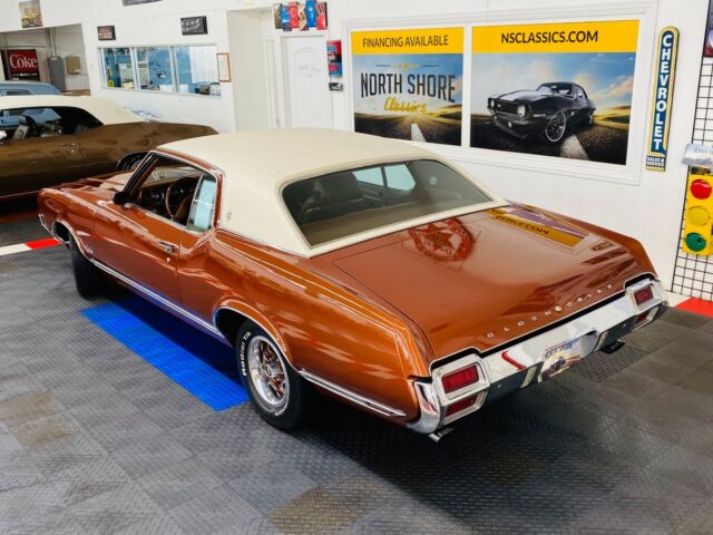 Oldsmobile Cutlass 1971 image number 2