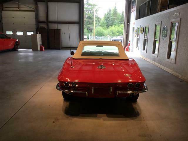 Chevrolet Corvette 1966 image number 29