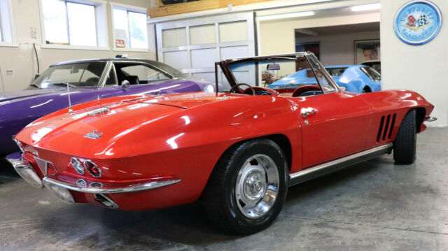 Chevrolet Corvette 1966 image number 24