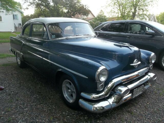 Oldsmobile Rocket Eighty-Eight 1953 image number 11