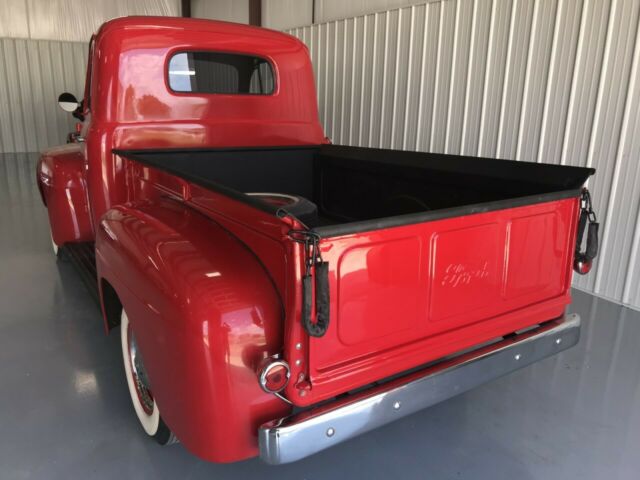 Ford F1 1950 image number 16