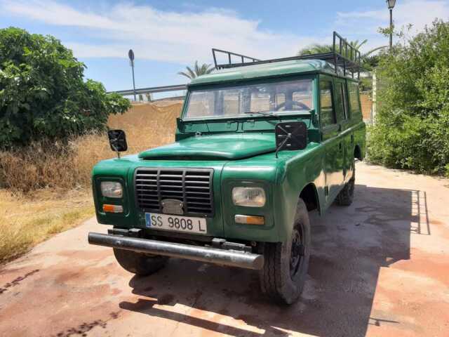 Land Rover Defender 1979 image number 43