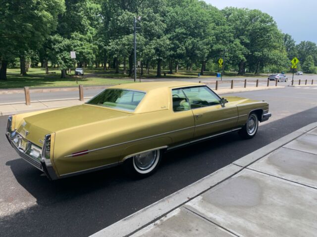 Cadillac DeVille 1973 image number 10