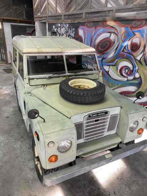 Land Rover Series III 1973 image number 1