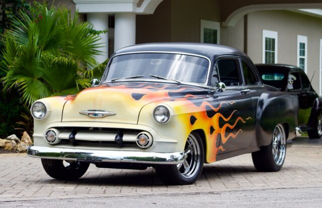 Chevrolet Bel Air/150/210 1953 image number 2