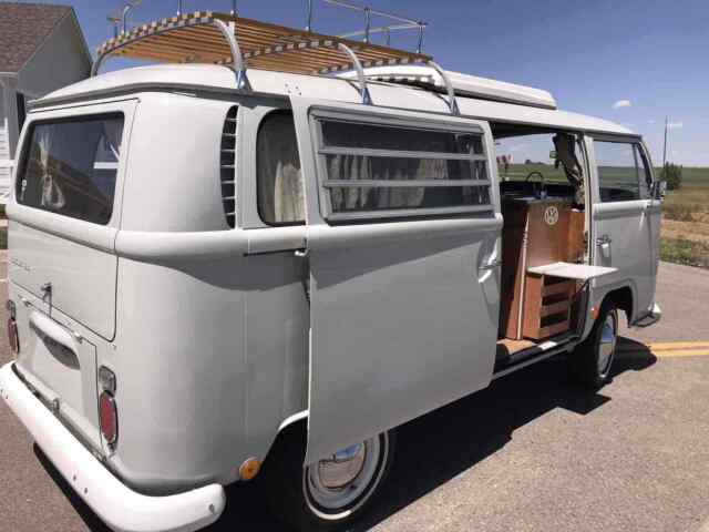 Volkswagen campmobile 1968 image number 11