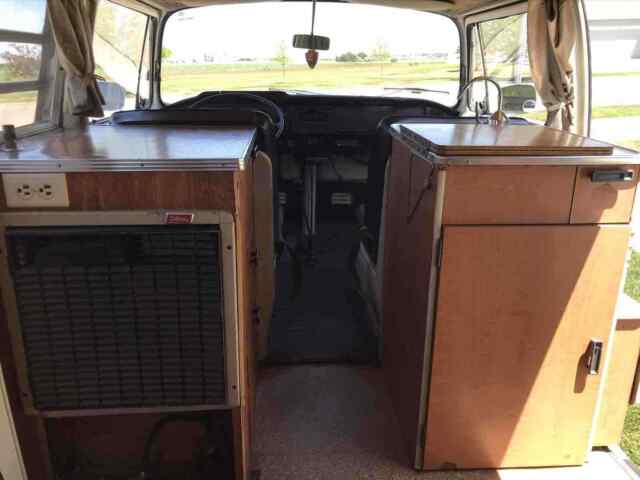 Volkswagen campmobile 1968 image number 23