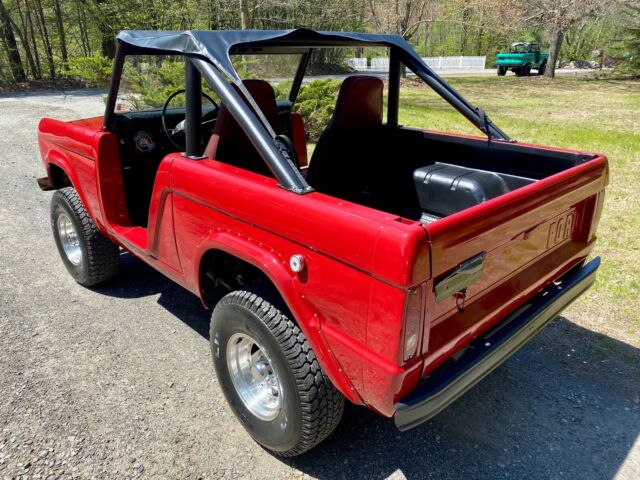 Ford Bronco 1969 image number 12