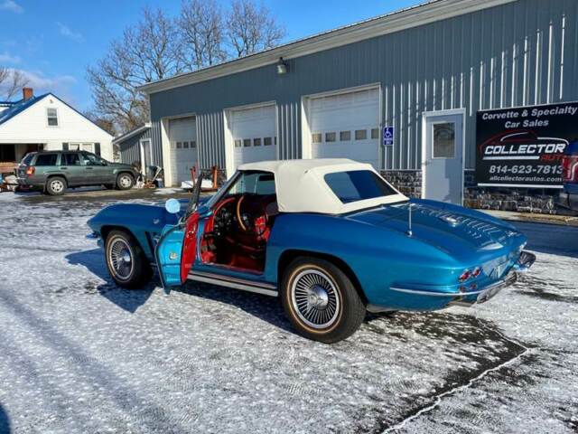 Chevrolet Corvette 1965 image number 22