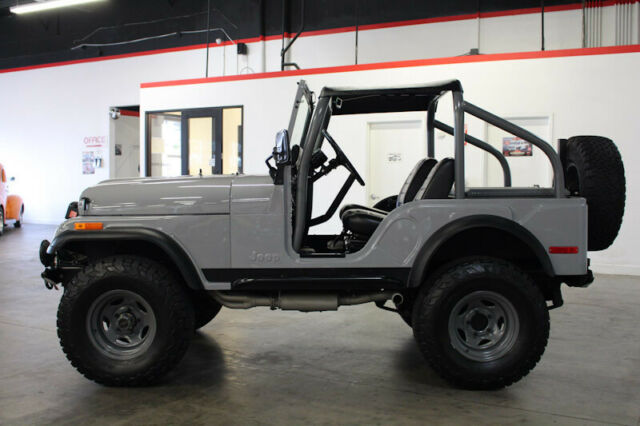 Jeep CJ 1974 image number 12