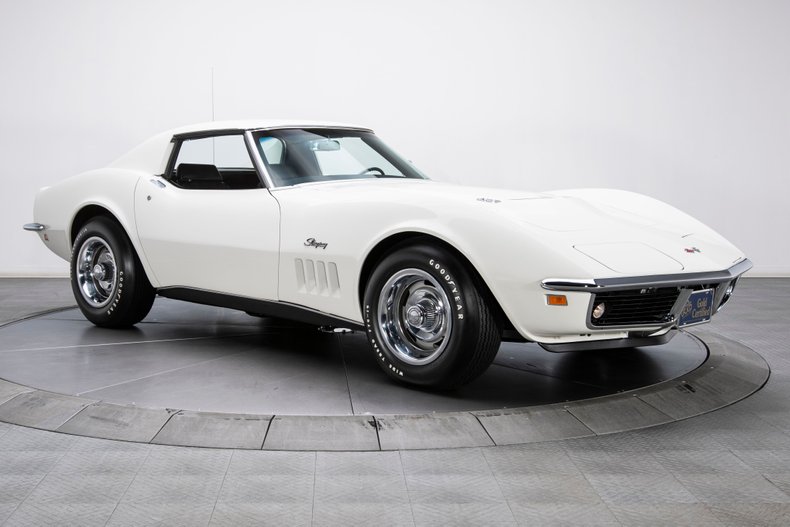 Chevrolet Corvette 1969 image number 30