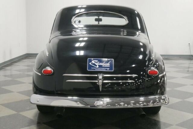 Ford Business Coupe 1946 image number 11