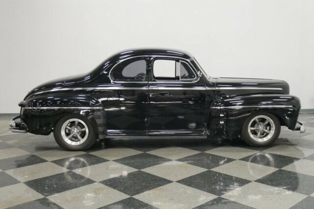 Ford Business Coupe 1946 image number 15